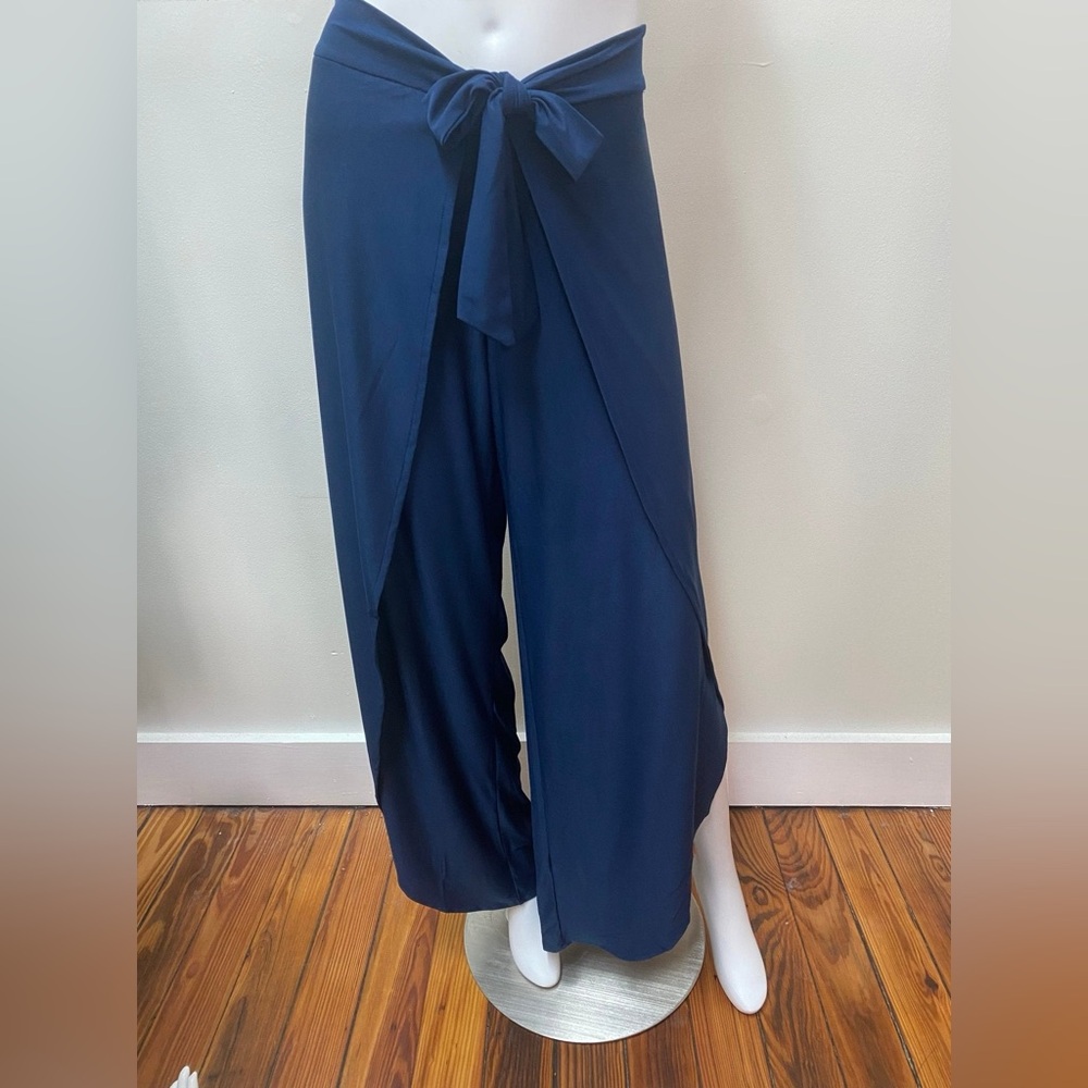 La Mer Luxe Wrap Front Pant